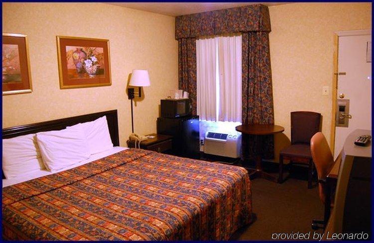 Budget Inn Falls Church Eksteriør billede