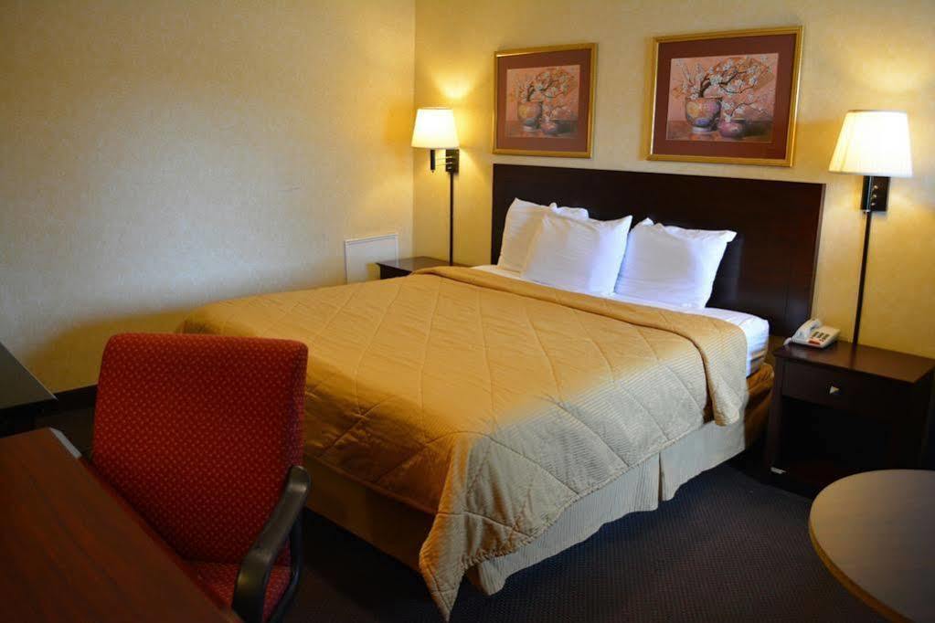 Budget Inn Falls Church Eksteriør billede